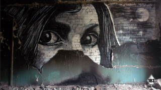 Illustration for article titled The Amazing Artist Who Lets the Real World Paint His Pictures
